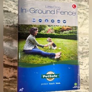 Pet Safe Elite little dog in-ground fence. will cover up to 25 acres.PIG00-10773